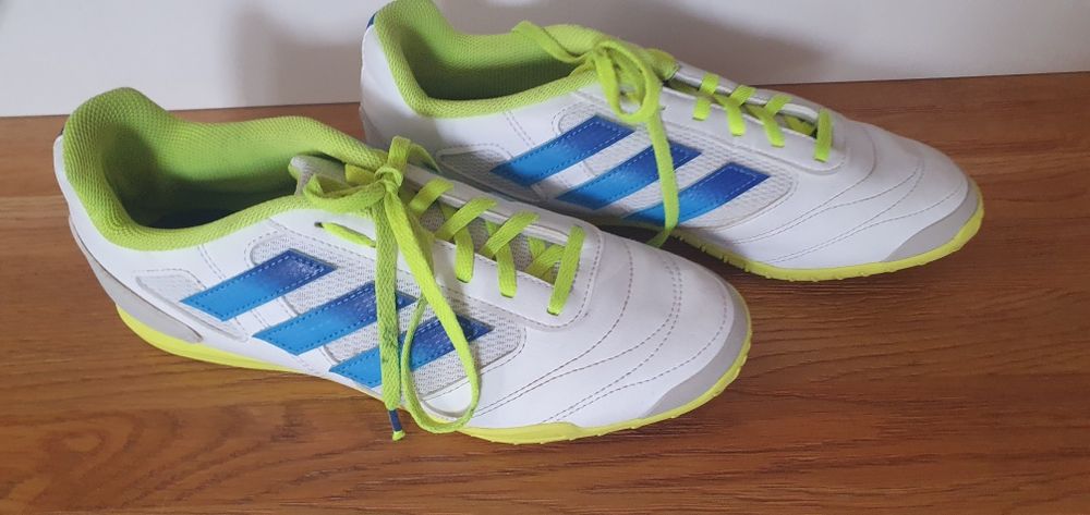 Buty halowe roz 41 i1/2 jak nowe