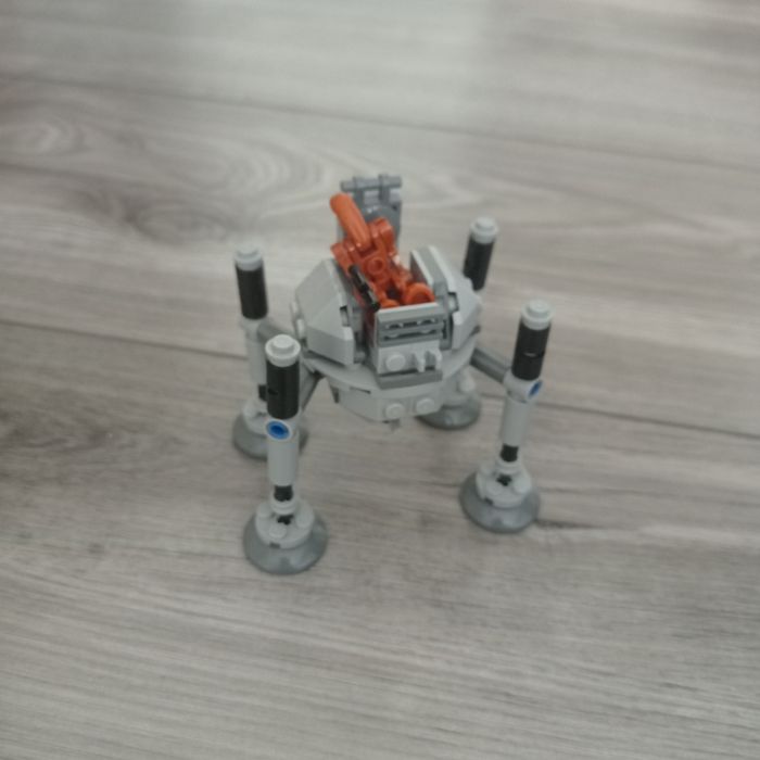 Zestaw LEGO Star Wars Droid Pająk