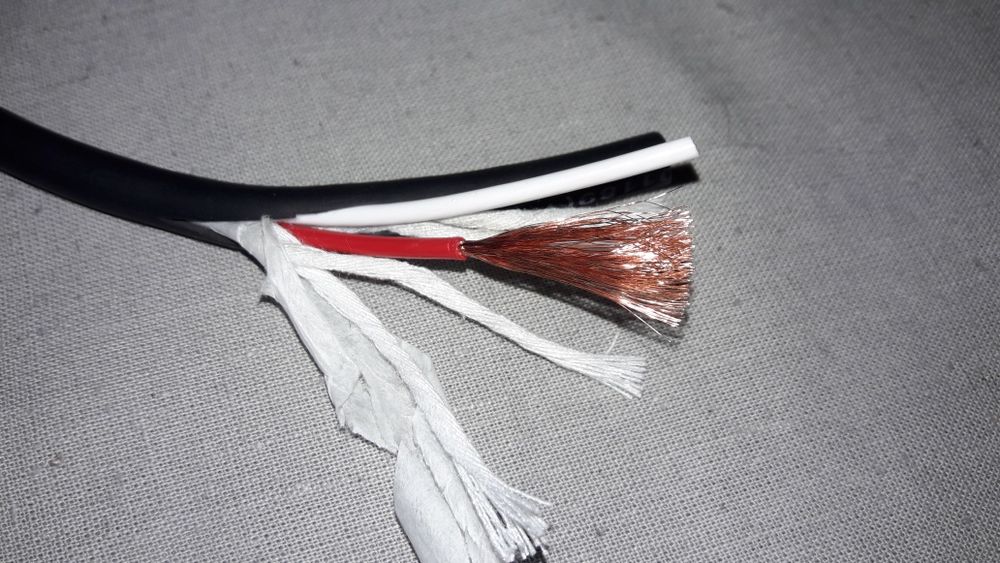 Кабель акустический. OFC (бескислородная медь). Тайвань.