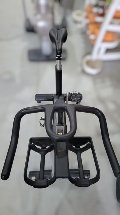 Спінбайк Technogym Group Cycle Ride