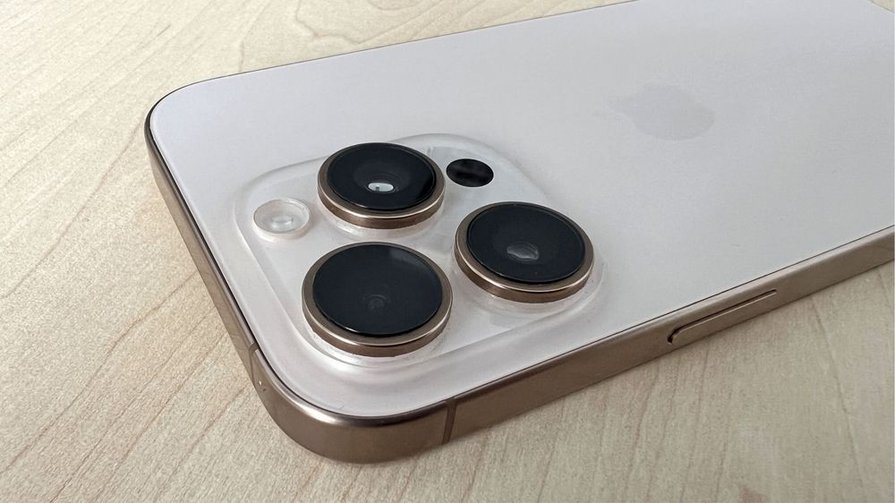 iPhone 16 Pro 256 na gwarancji