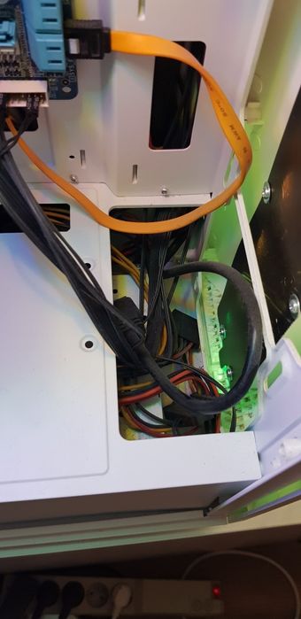 Komputer stacjonarny