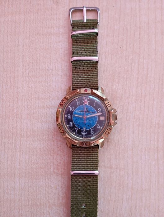 Часы Восток командирские 450грн.