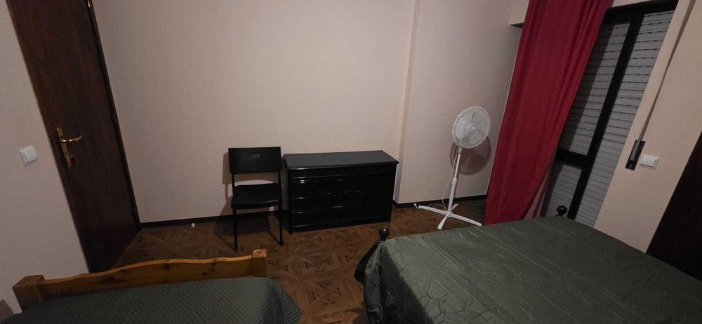 Quarto: Faro, muito bem localizado