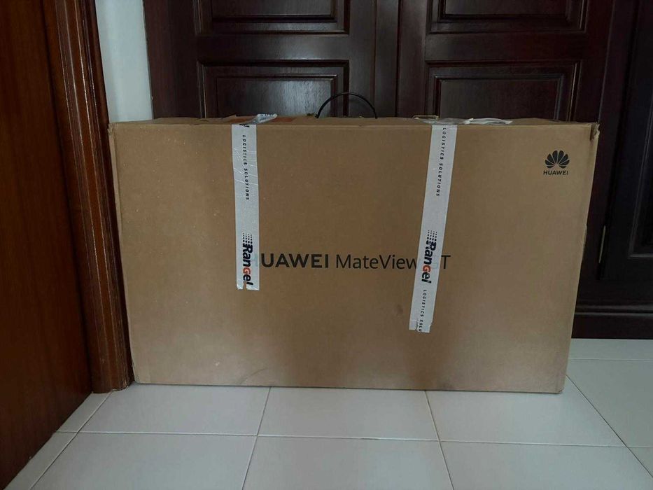 Monitor HUAWEI MateView GT 34-inch Sound Edition - necessita reparação!