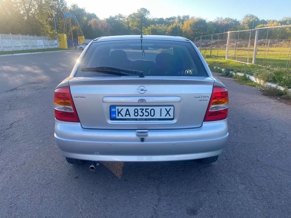 Авто Opel Astra G
