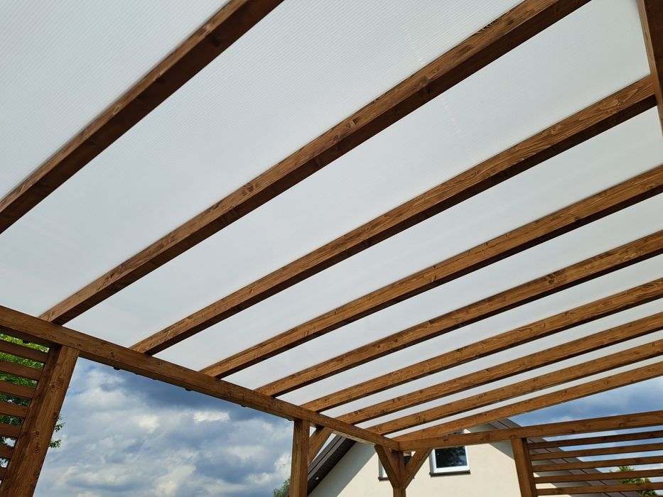 Zadaszenia tarasów wiaty pergole zabudowa tarasu taras drewniany