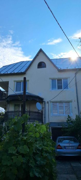 Оренда чудового, великого будинку в одному з кращих районів міста!