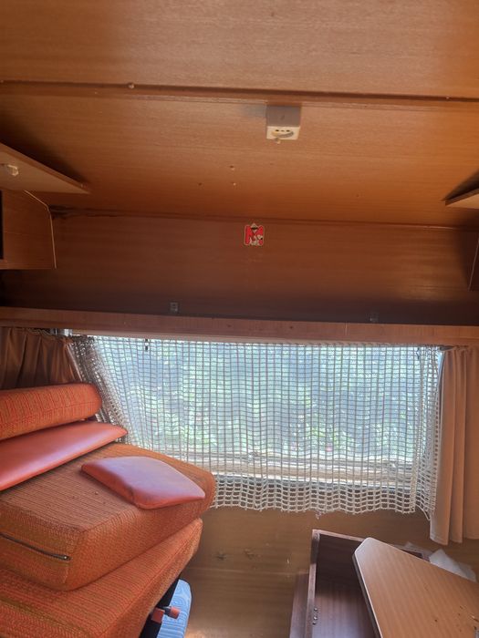 Caravana    Em bom  estado