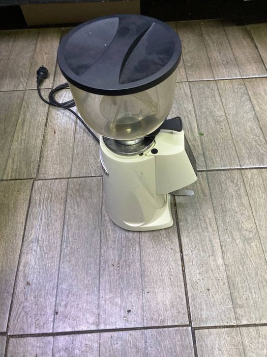 Кавомолка Fiorenzato F4E