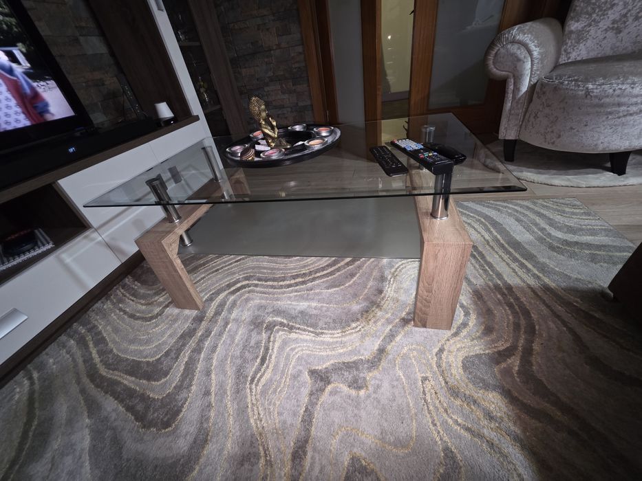 Mesa de centro em vidro