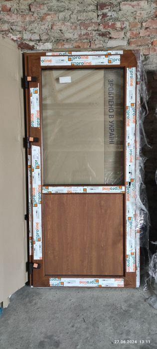 Nowe zewnętrzne drzwi PCV dostępne od ręki