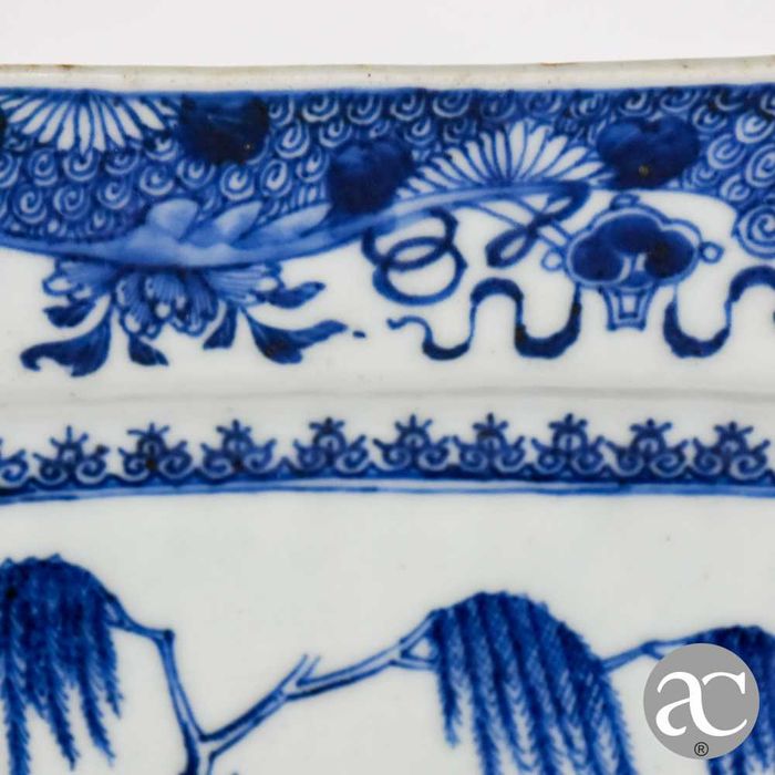 Travessa em porcelana da China, Período Qianlong, séc. XVIII