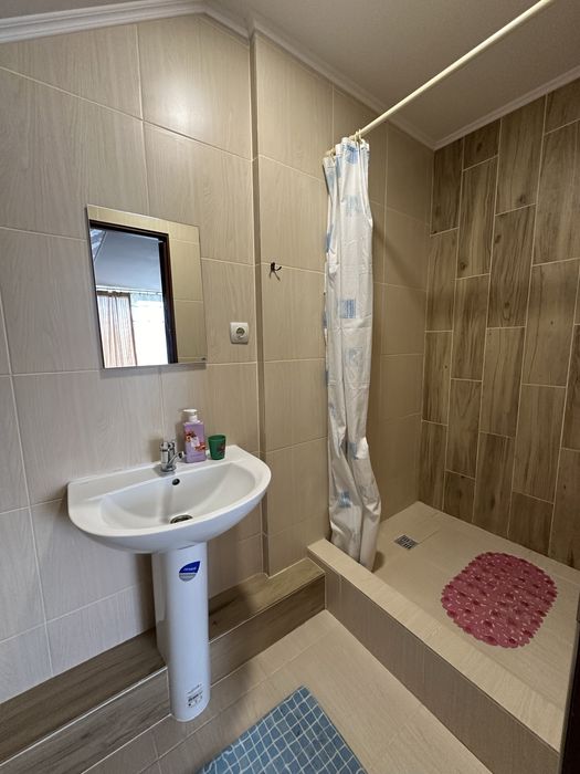 Здається житло подобово