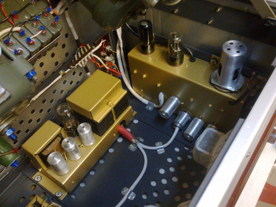 Ламповый катушечный магнитофон МАГ-8М-II - 1960 г.в.