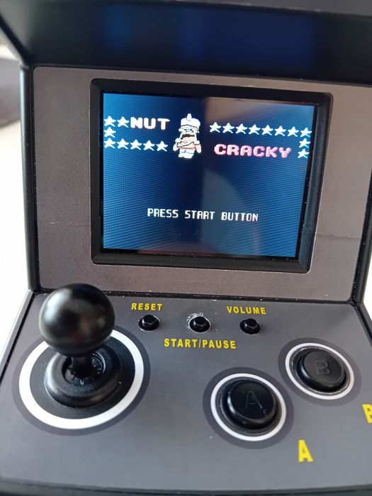 Retro konsola arcade 200 gier