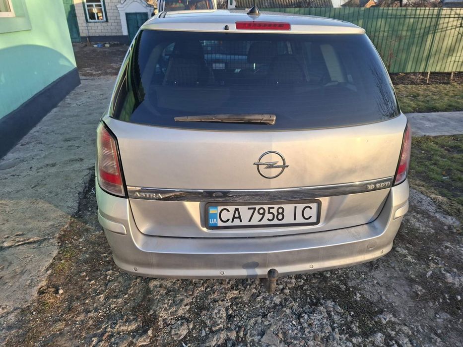 Opel Astra H, 2010 рік