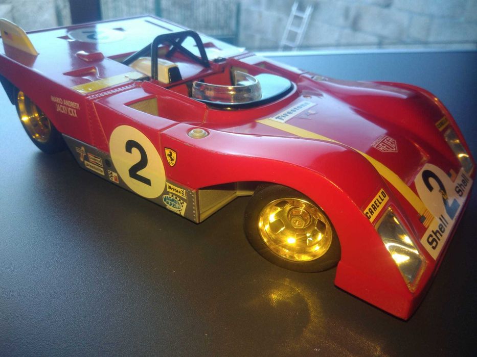 FERRARI - Miniaturas Escala 1:18