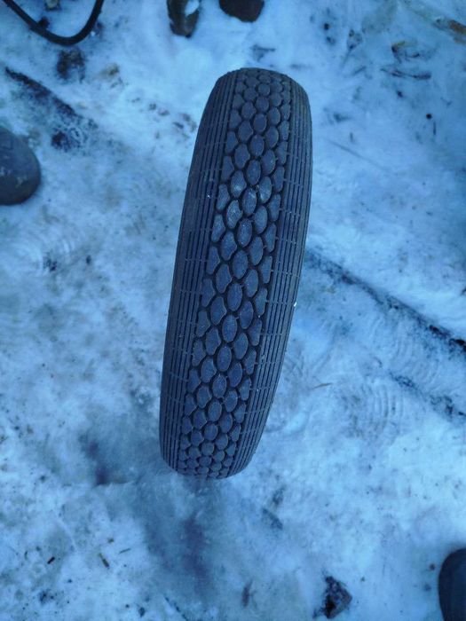 продам ось із колесами