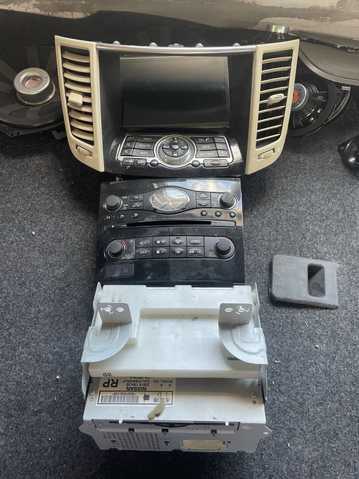 Магнитола Infiniti FX