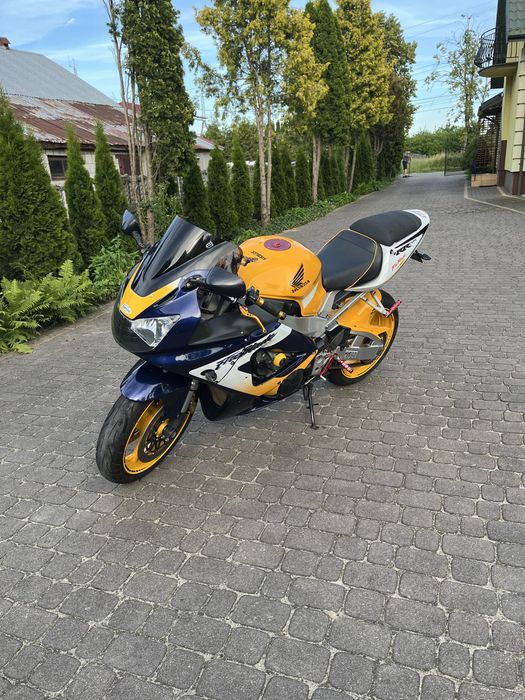 Honda cbr 929 fireblade