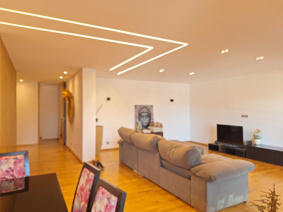 Apartamento T3 com áreas generosas no centro de Santo Tirso