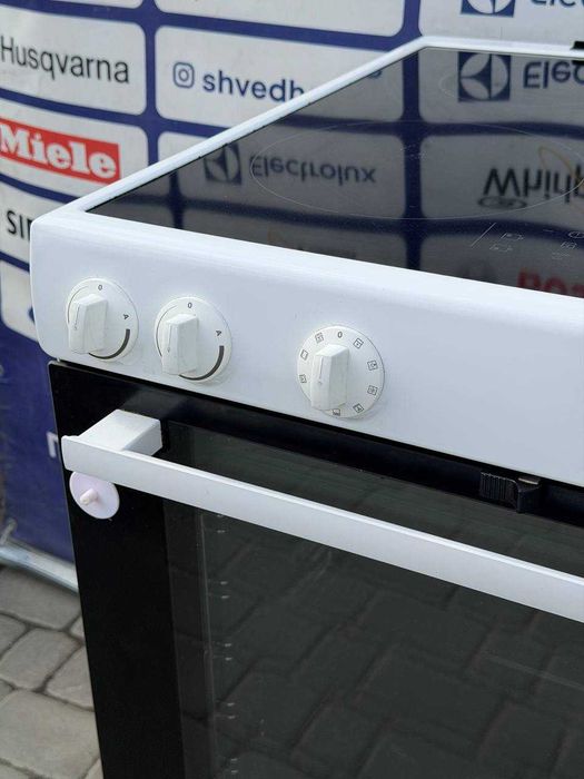 Електрична плита 220В б/в Electrolux 90/60/60 білий колір #07929 недорого
