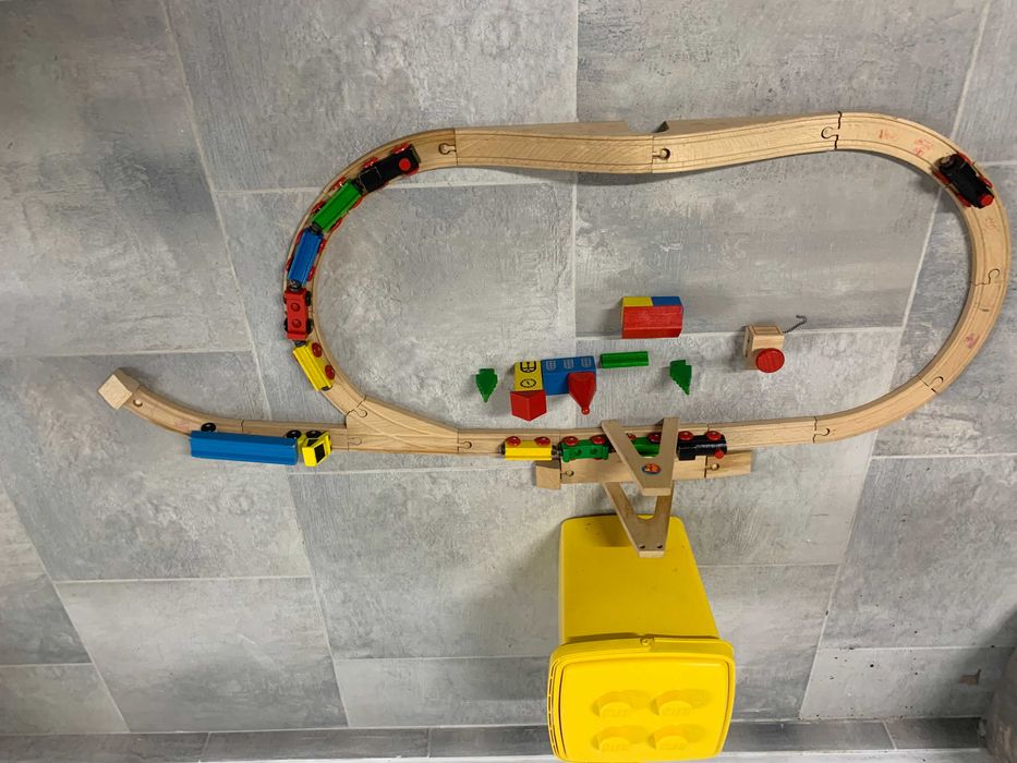 Железная дорога деревянная