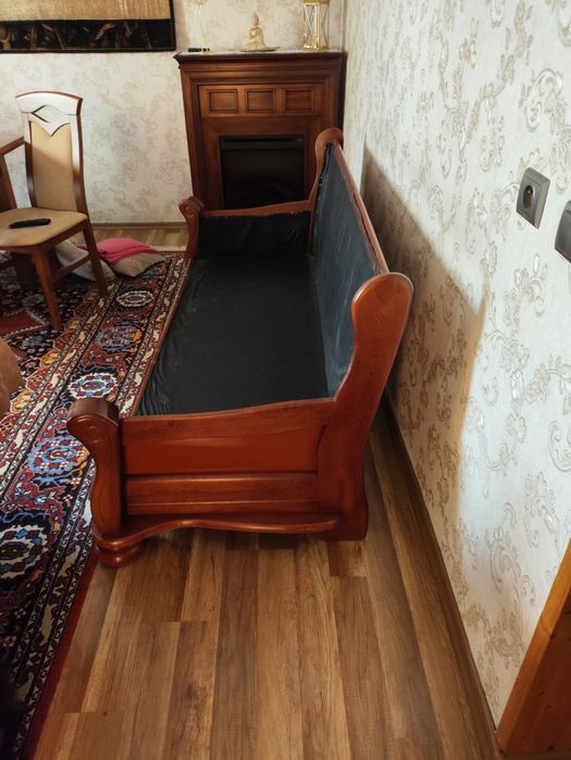 Tapczan sofa dwuosobowy