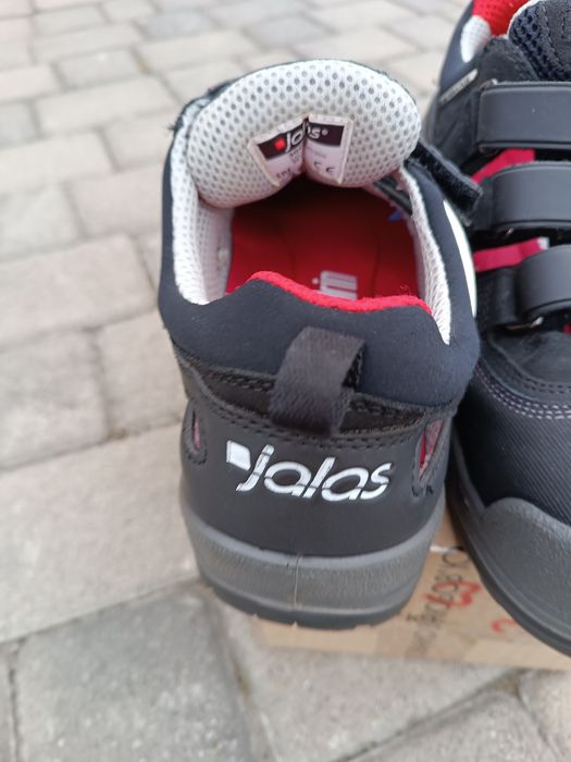 Робочі ботінки сандалі jalas.