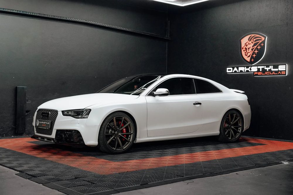 Audi RS5 4.2 FSi quattro