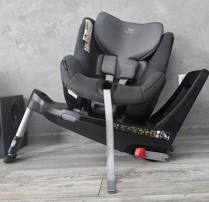 fotelik samochodowy Britax Romer Dualfix M i-SIZE Storm Gray