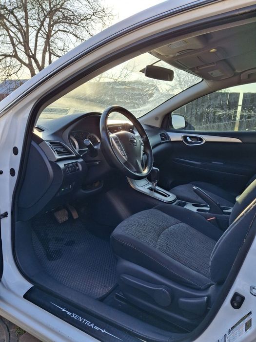 Nissan Sentra 2015