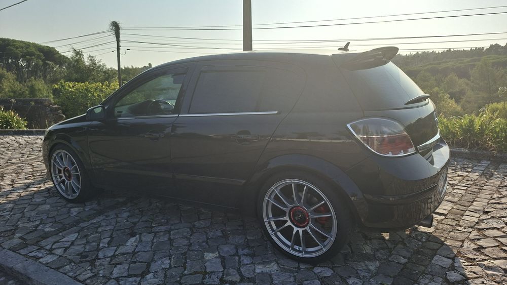 Opel Astra H 2.0 Turbo 170cv foto 2