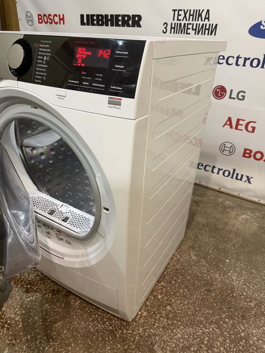 Сушильна машина AEG T8DE76585 з Німеччини
