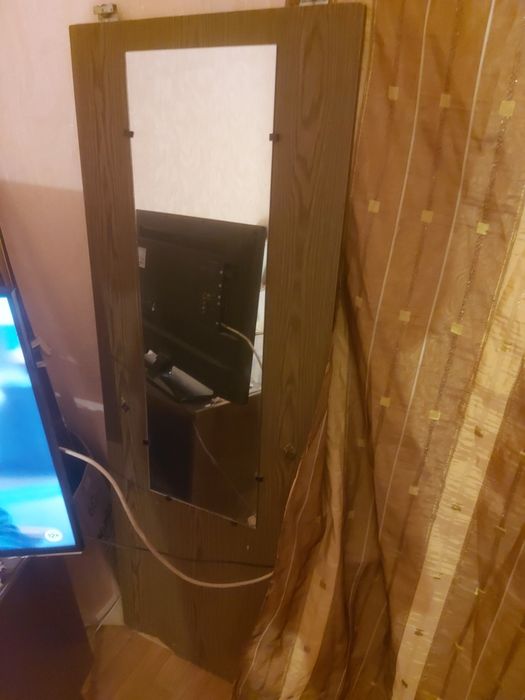 Пинал для прихожей 2 отделения ,зеркало 55 на 155
