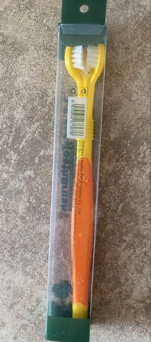 Зубні щітки для собачок та котиків