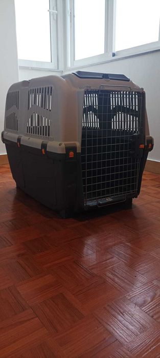 Caixa de transporte cão usada duas vezes tamanho 6 IATA - 92 x 63 x 70 cm – até 40 kg