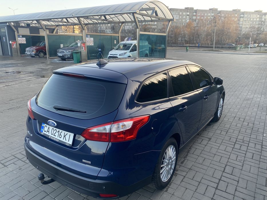 Форд фокус ! Не фарбований!!!