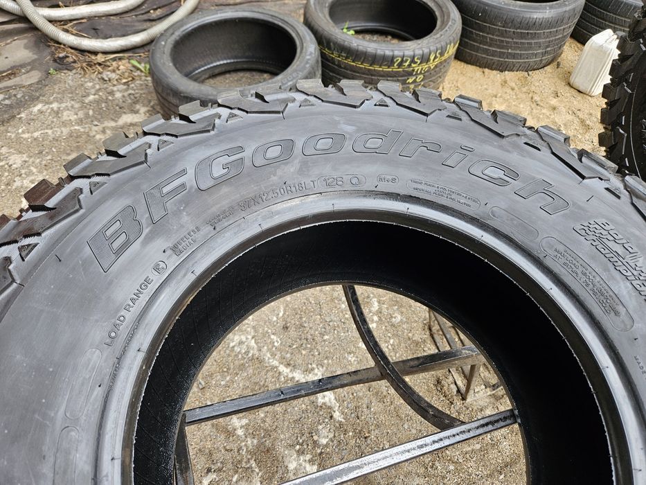 Шины БУ 37х12.5R18 Bfgoodrich mud Terrain T/A KM3 пара