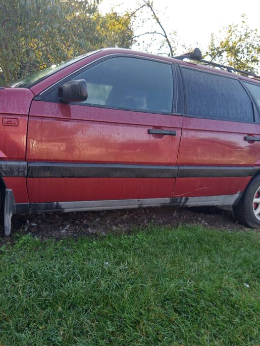 Продаж паста б3 1990 року 1.8 бензин у хорошому стані .