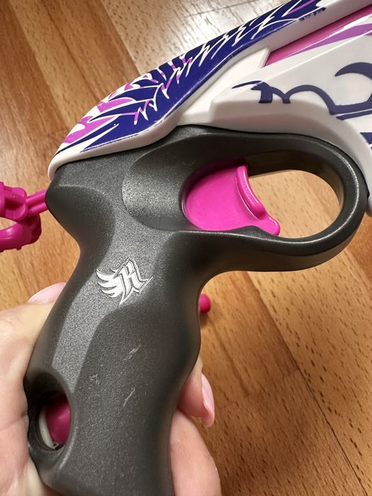 Бластер Hasbro Nerf Розовое безумие Рожеве безумство нерф же