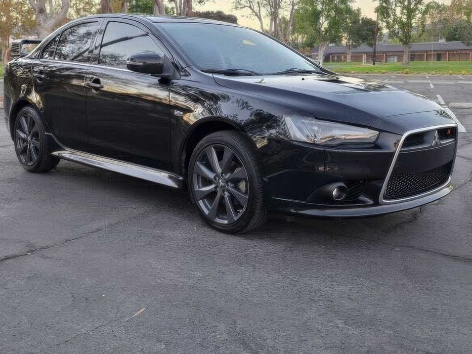 Mitsubishi Lancer Ralliart      2015