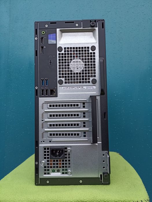 Потужний комп'ютер Dell:процесор і7 8 ядер поток,ddr3-8gb,500 Gb,video