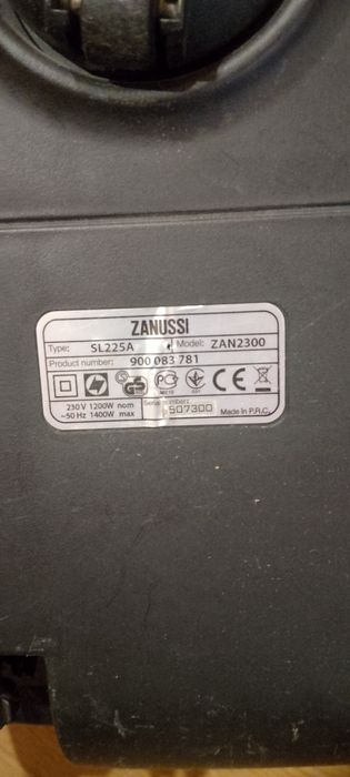 Продам пылесос ZANUSSI