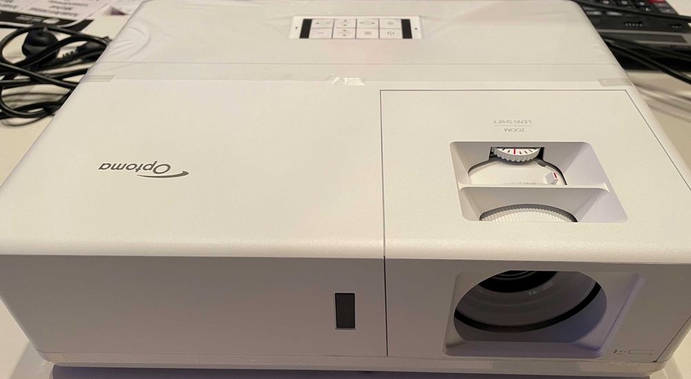 Optoma HD146X プロジェクター ジャンク品 Optoma HD146X プロジェクター ジャンク品