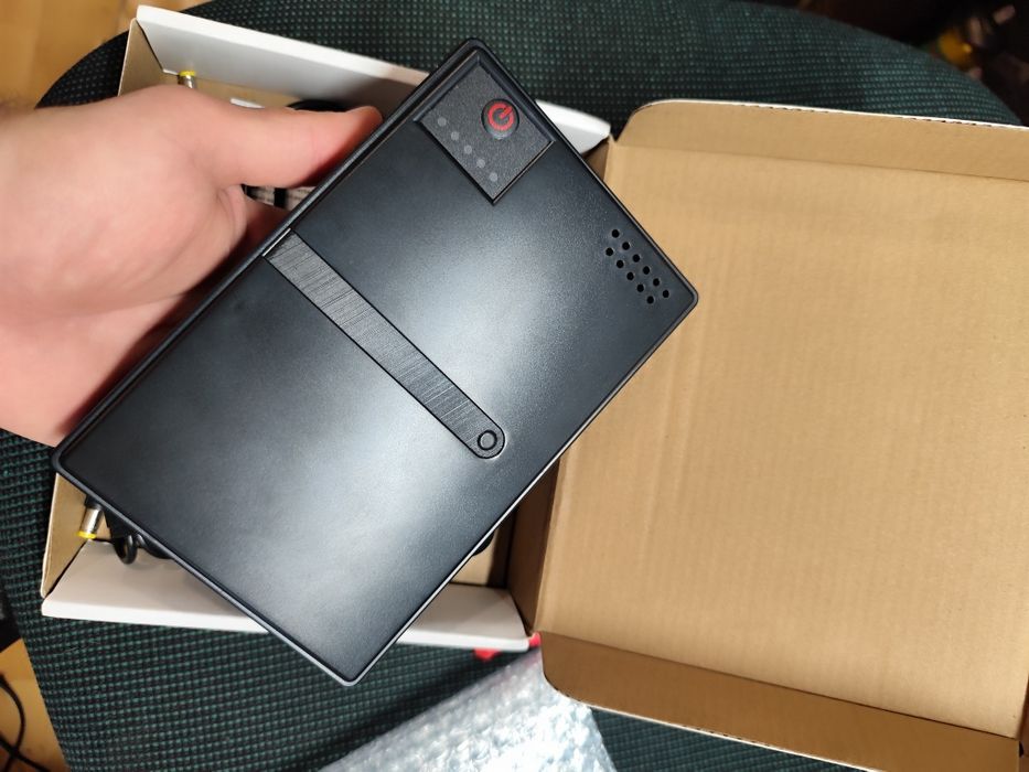 Безперебійник для роутера, UPS DC1018, ДБЖ, Eve35V