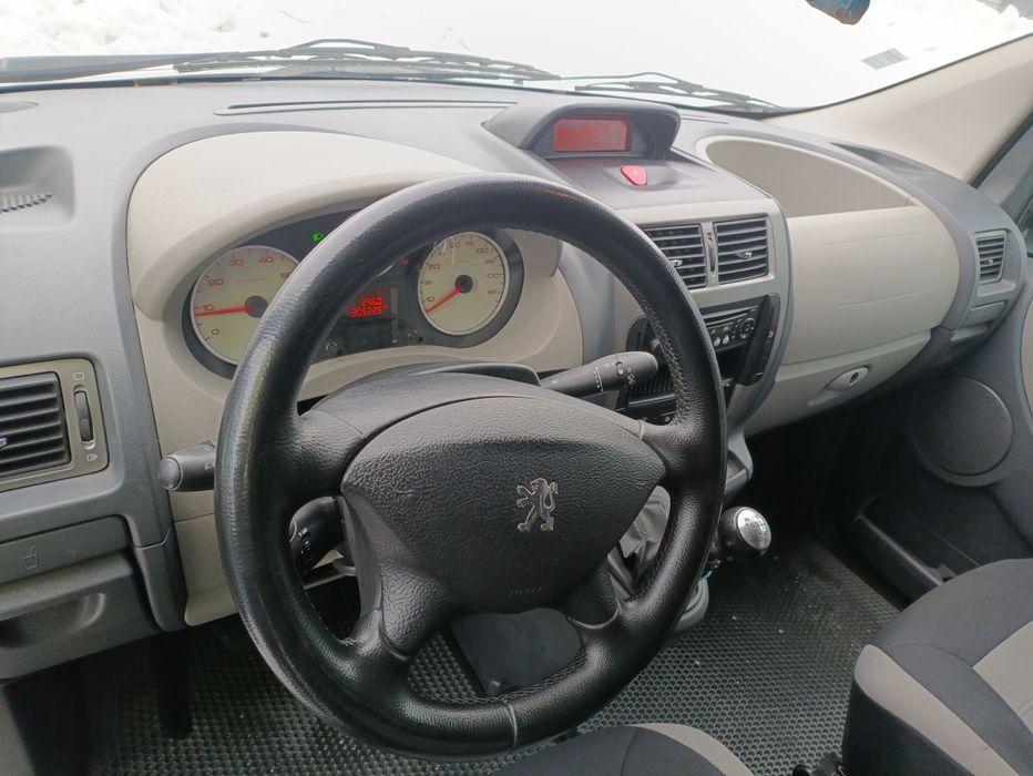 Пежо Експерт 2009р. 2.0HDI