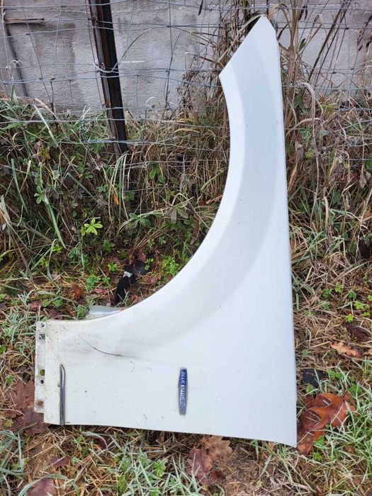 W204 kolor 650 biały Kombi 2.2 OEM651