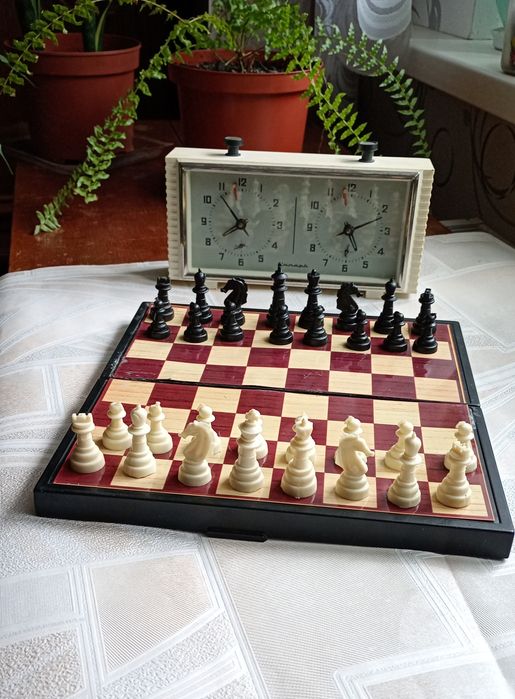 Шахматы деревянные, с магнитами, Фигурки СССР